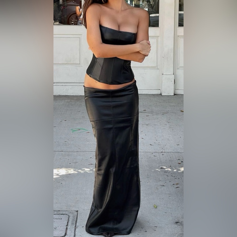 OUTCAST SOLA PU MAXI SKIRT BLACK SPL - Picture 3 of 8